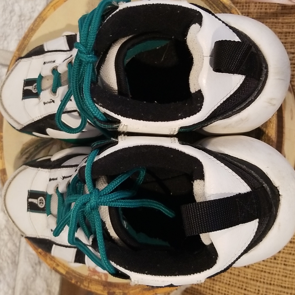 Key Adidas Equipment Trainer Size 8.5 - Picture 5 of 11